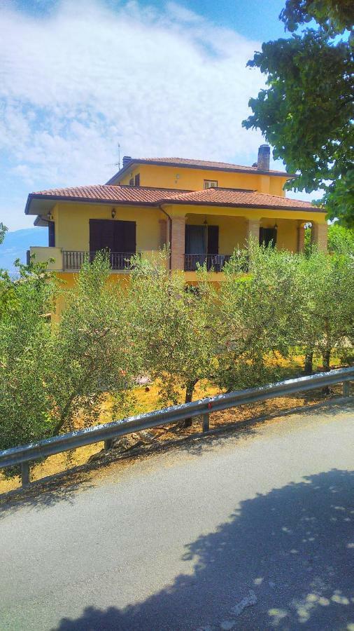 Il Girasole Apartment Castel Ritaldi Exterior foto