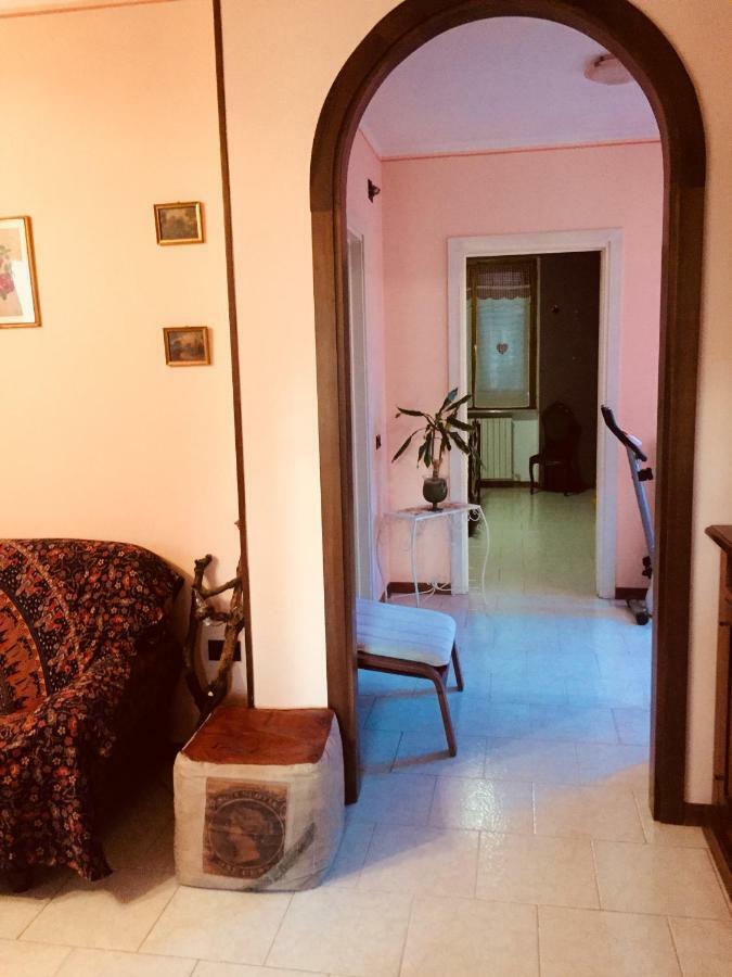 Il Girasole Apartment Castel Ritaldi Exterior foto