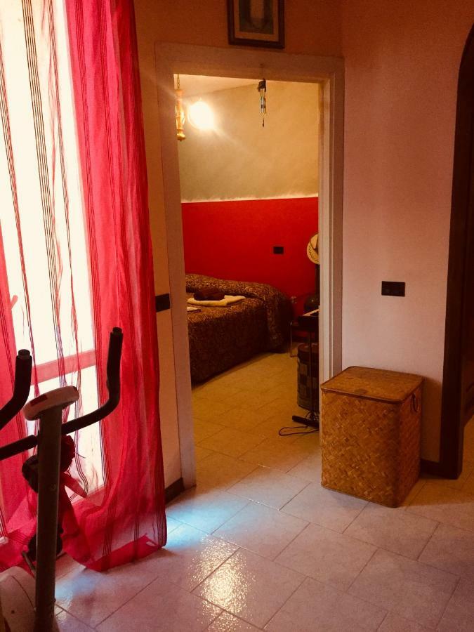 Il Girasole Apartment Castel Ritaldi Exterior foto